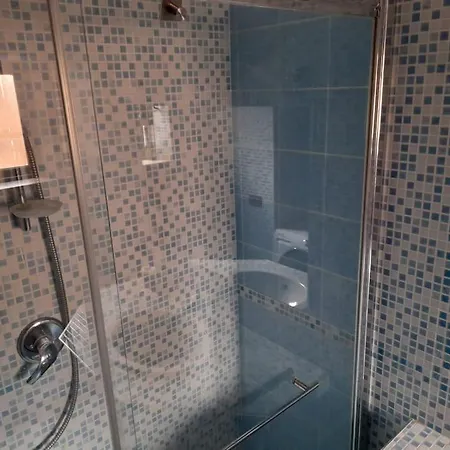 With Private Bathroom Milan